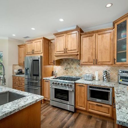 גרובלנד New Luxury Lake House In Pine Mountain Lake Close To Yosemite! Perfect For All Seasons! Great For Retreats, Getaways, Celebrations, And More! מראה חיצוני תמונה