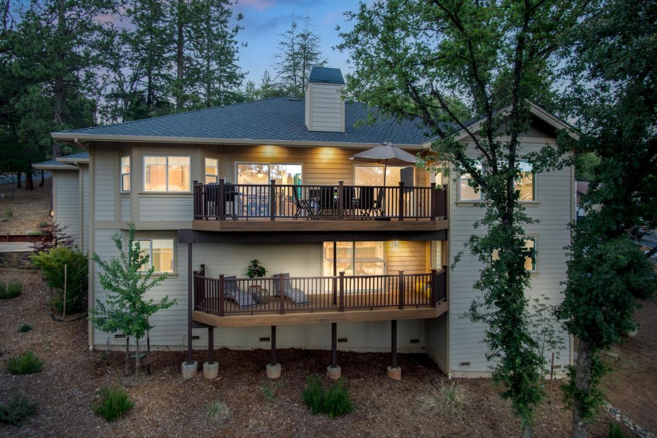 גרובלנד New Luxury Lake House In Pine Mountain Lake Close To Yosemite! Perfect For All Seasons! Great For Retreats, Getaways, Celebrations, And More! מראה חיצוני תמונה