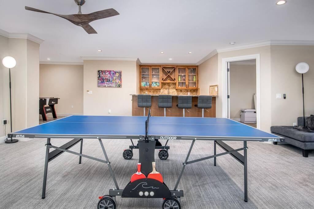 גרובלנד New Luxury Lake House In Pine Mountain Lake Close To Yosemite! Perfect For All Seasons! Great For Retreats, Getaways, Celebrations, And More! מראה חיצוני תמונה