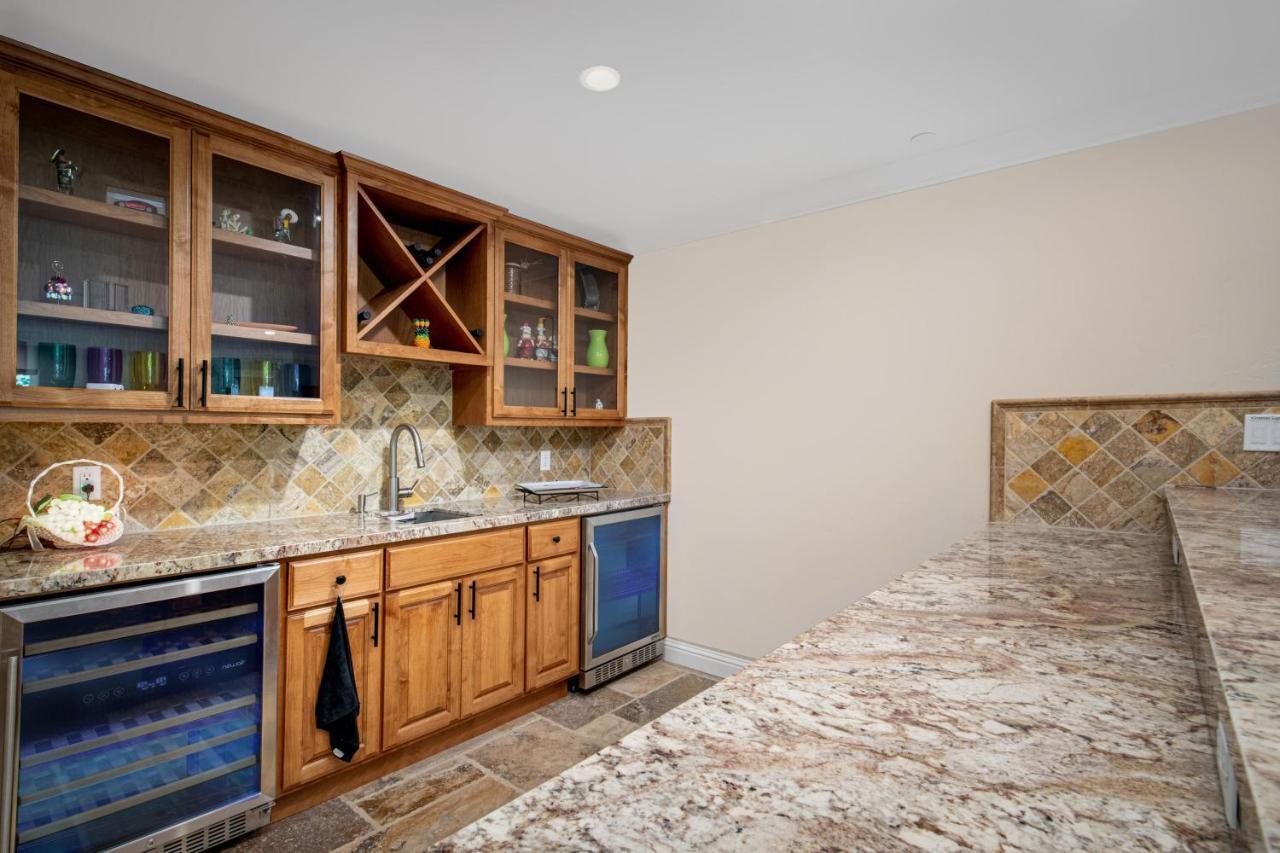 גרובלנד New Luxury Lake House In Pine Mountain Lake Close To Yosemite! Perfect For All Seasons! Great For Retreats, Getaways, Celebrations, And More! מראה חיצוני תמונה